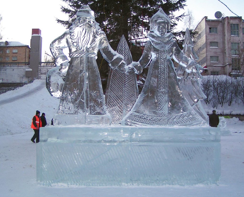 Дед Мороз и Снегурочка.