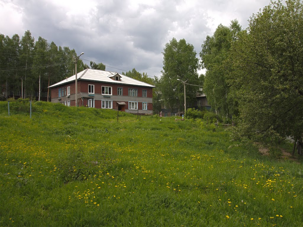 Дивногорск, Б. Полевого, 36