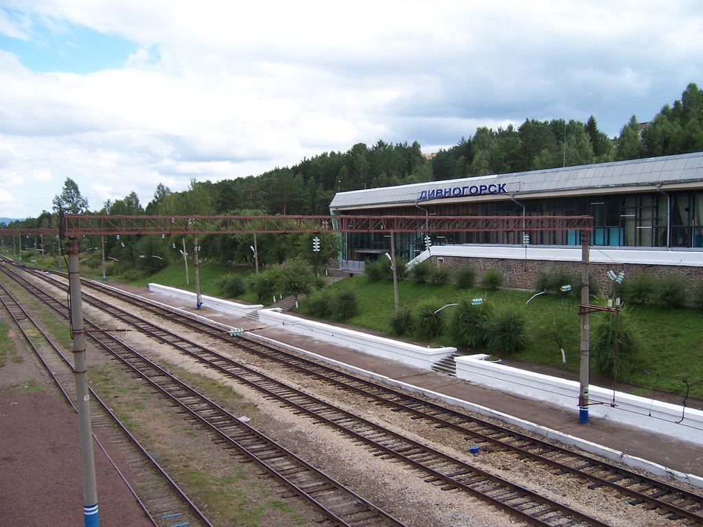 дивногорск ж.д.вокзал  Bahnhof in Diwnogorsk