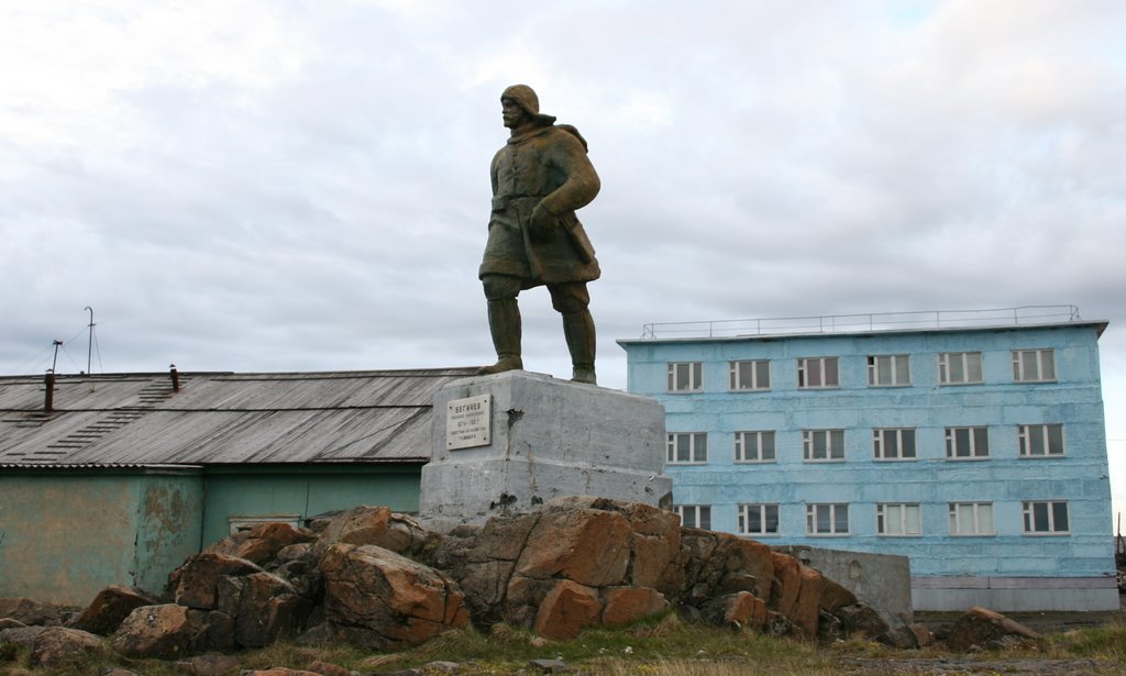 Begichev monument at Dikson