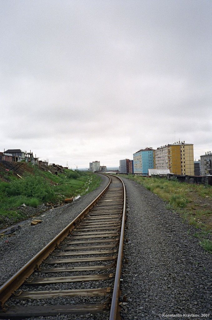 Railroad to the south, Dudinka, July 2007