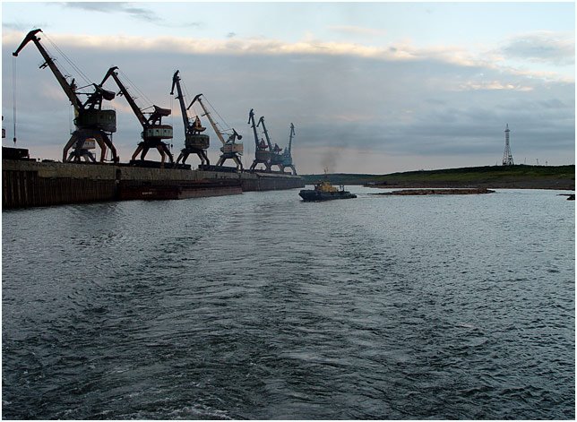 Dudinka port