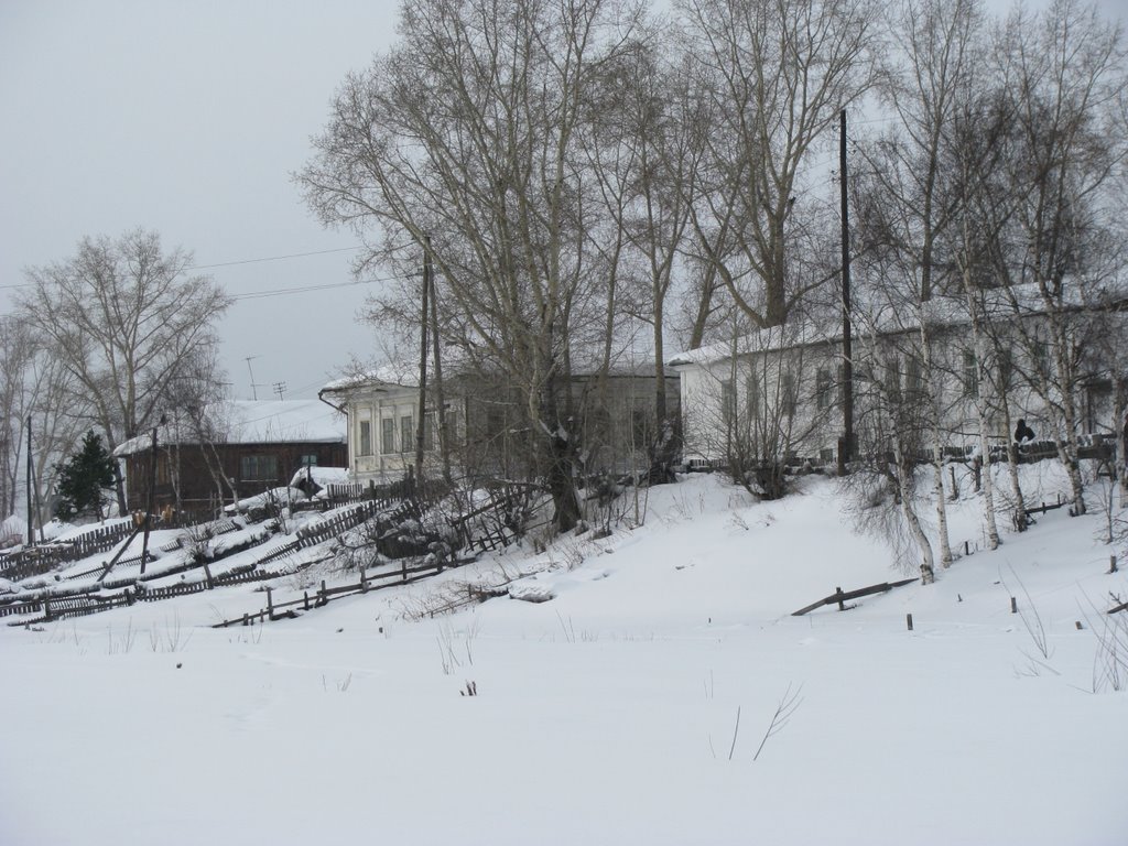 огороды на берегу мельничной