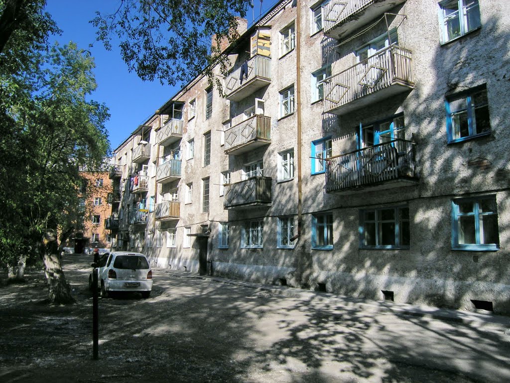 Абаканская, 48