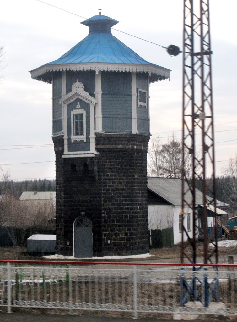 Водонапорная башня, станция Ингашская, 11.04.2014