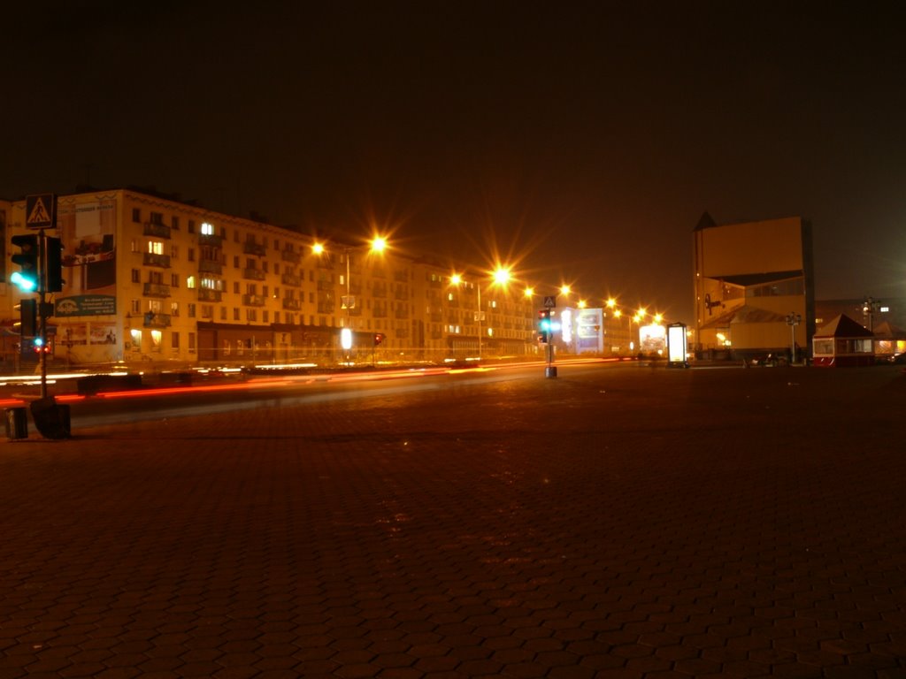Норильск. Ночной Ленинский проспект. 2007г.