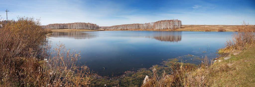 Озеро в Уяре, осень 2011