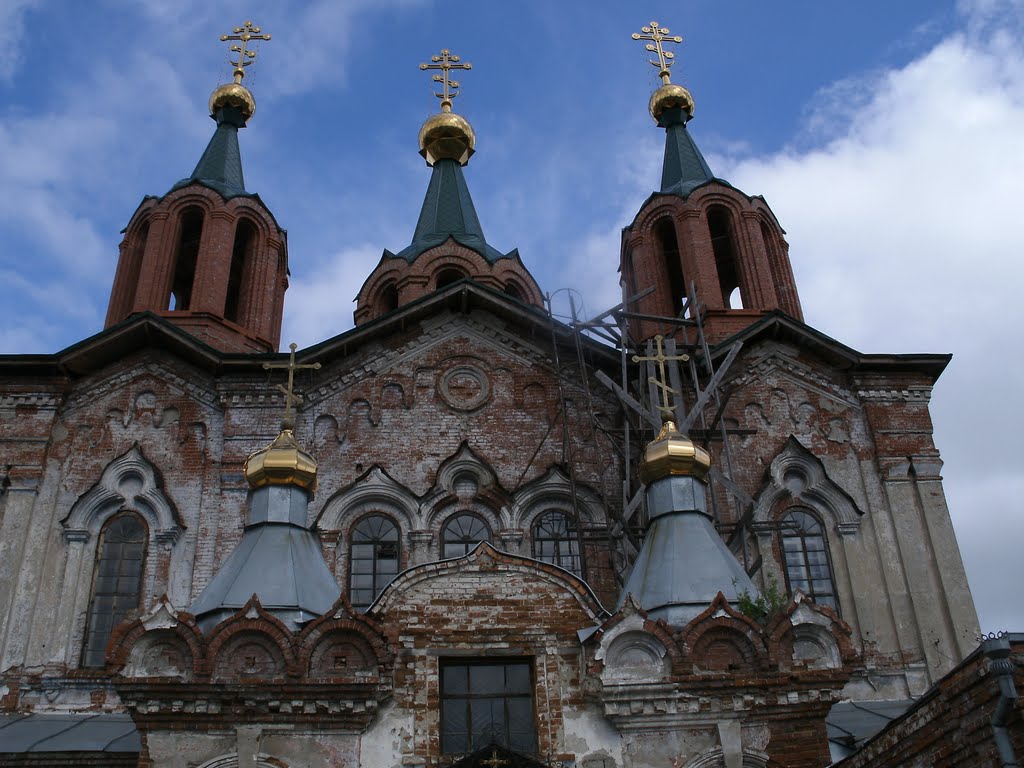 Храм