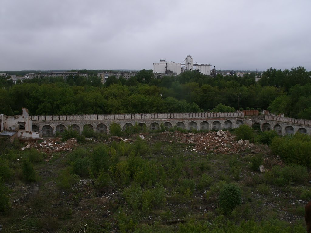 Монастырский двор