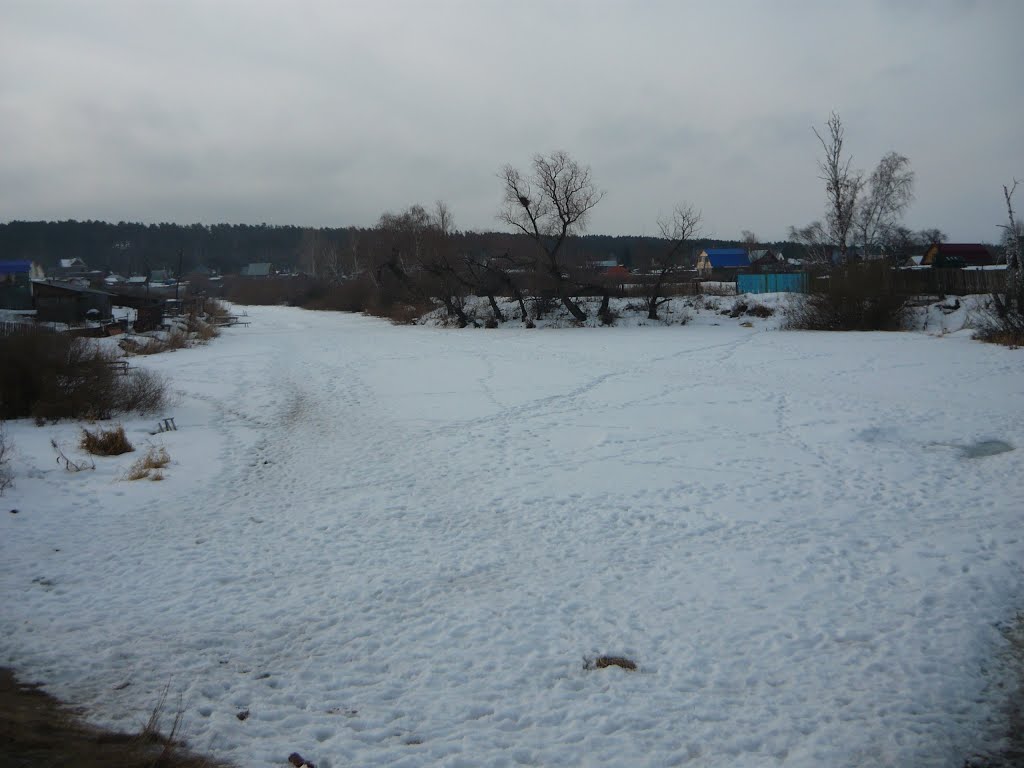 подтаявший лед на оз. Щучье. с.Кетово