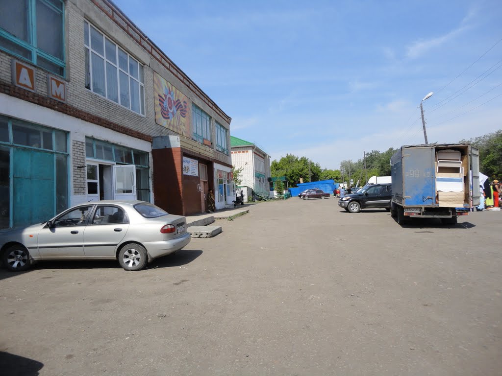 Магазин в Сафакулево