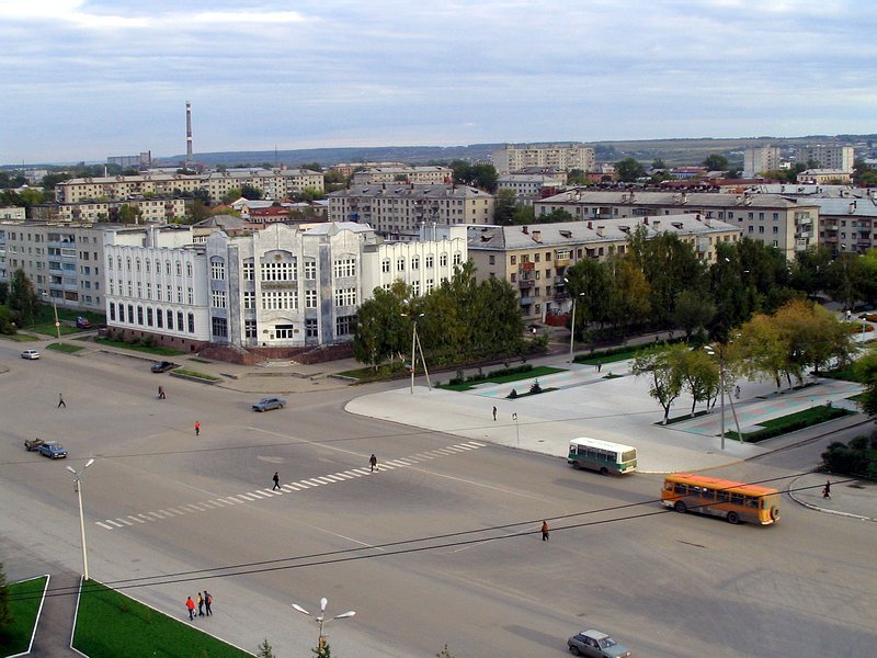 Площадь им. Здобнова, Сквер Победы