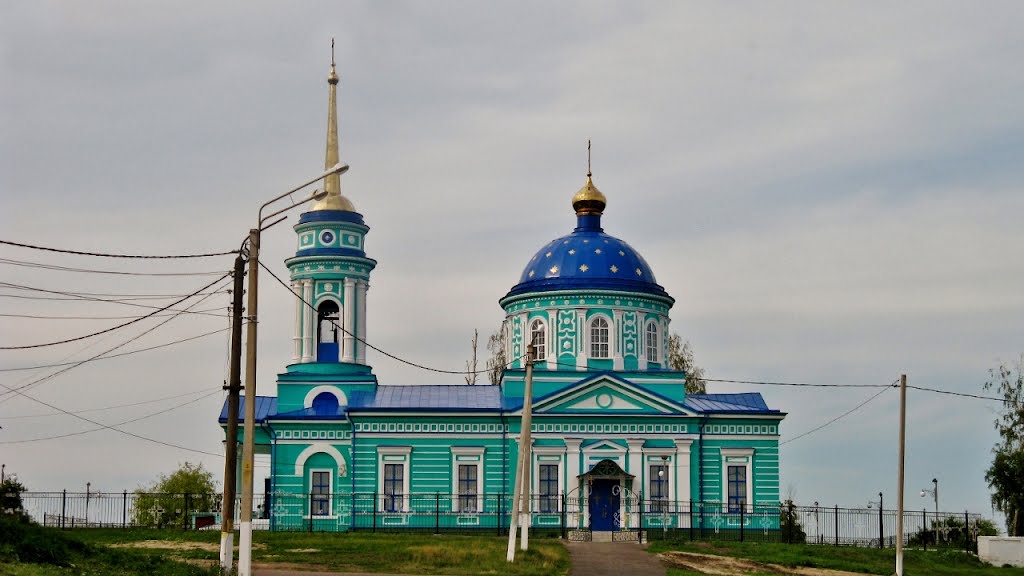 Церковь Святой Троицы в Белой 2012/06/09