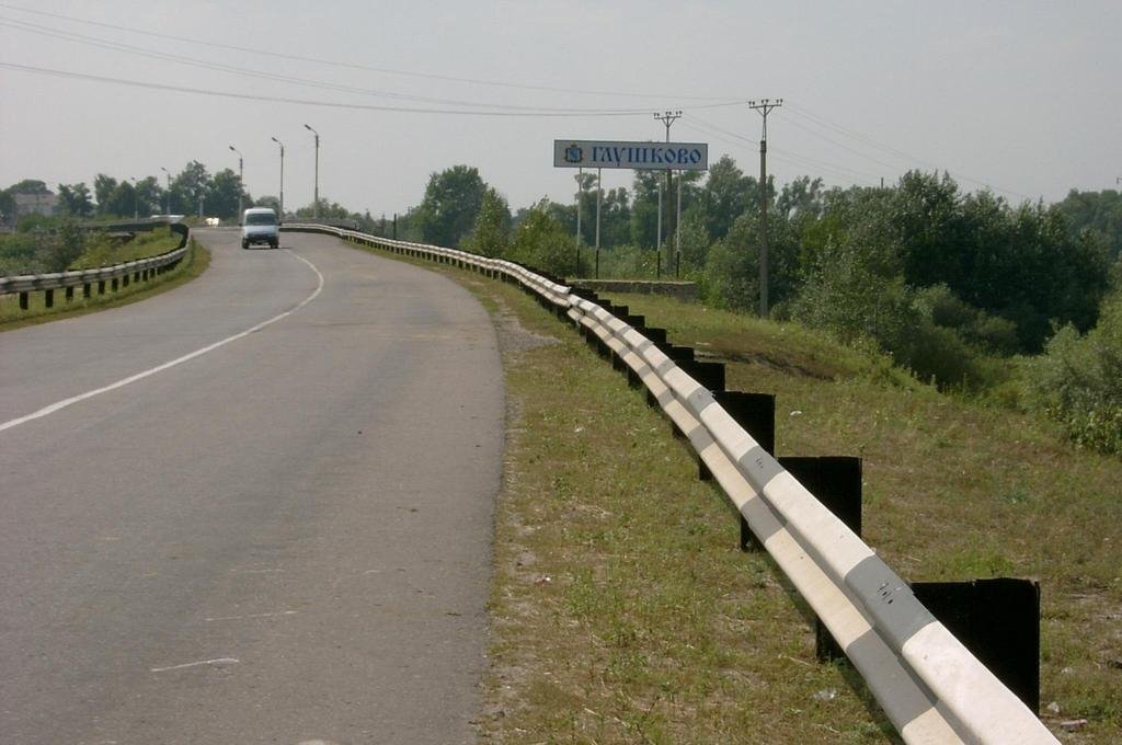 Вьезд со стороны Рыльска