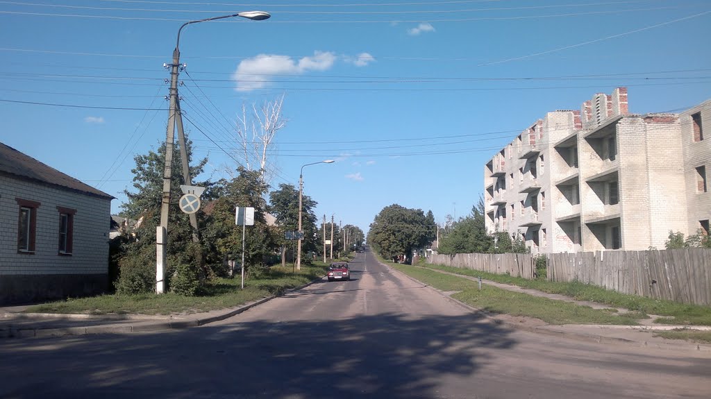 улица Нипиющего. Вид с улицы Гагарина... ***(((фотографировал Сухарев Р.В. - Камера Мобильный смартфон Nokia С7-00)))***