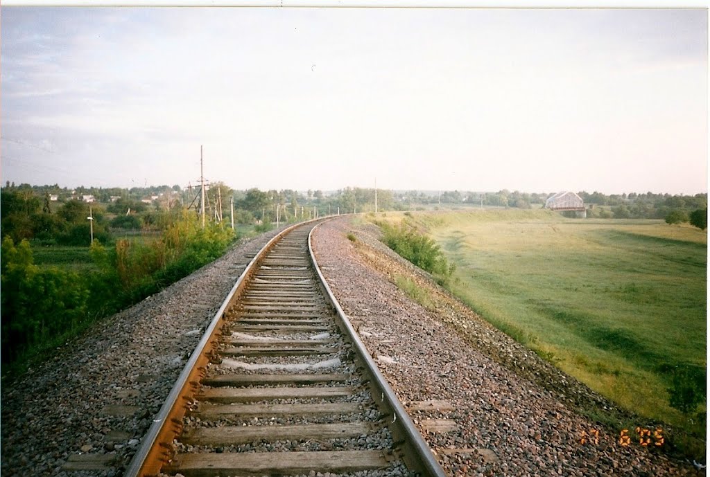 к жд мосту
