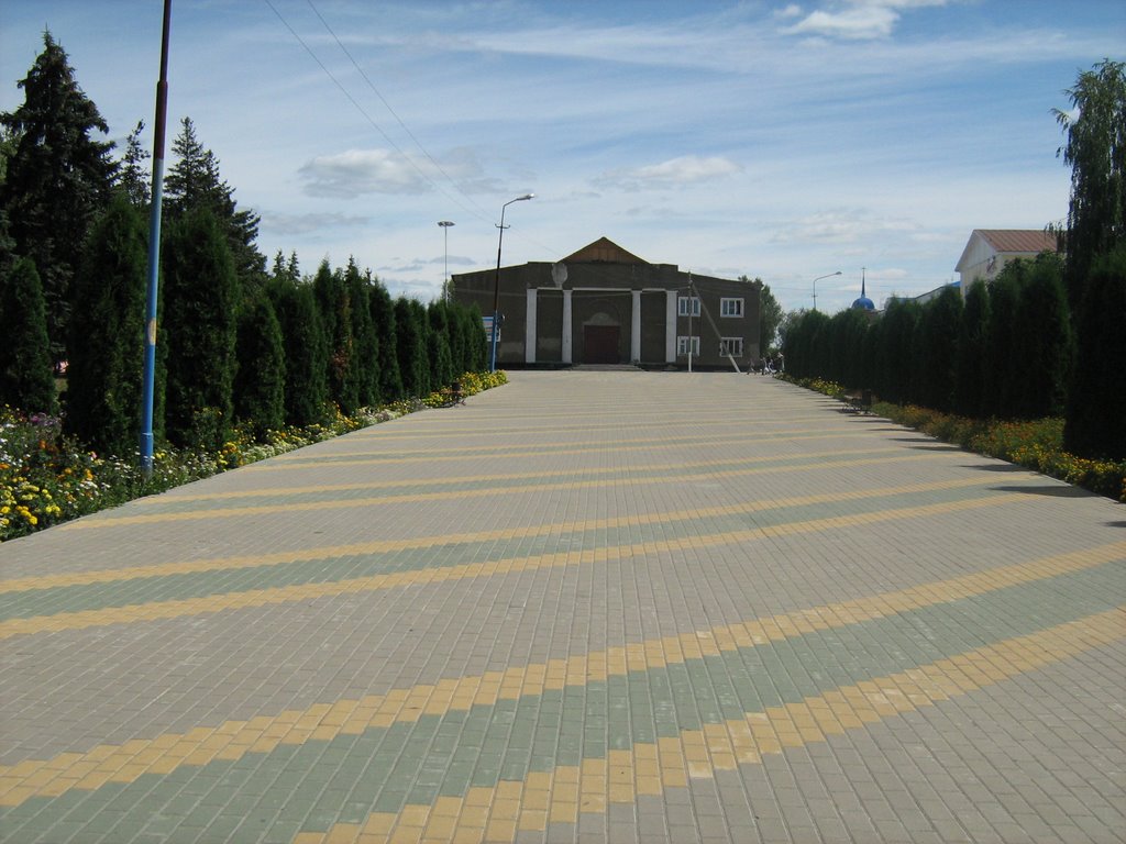 Аллея в "Добром"
