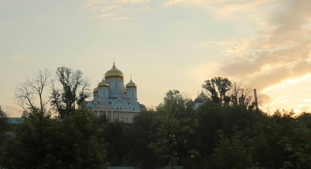 Утренний Задонск.