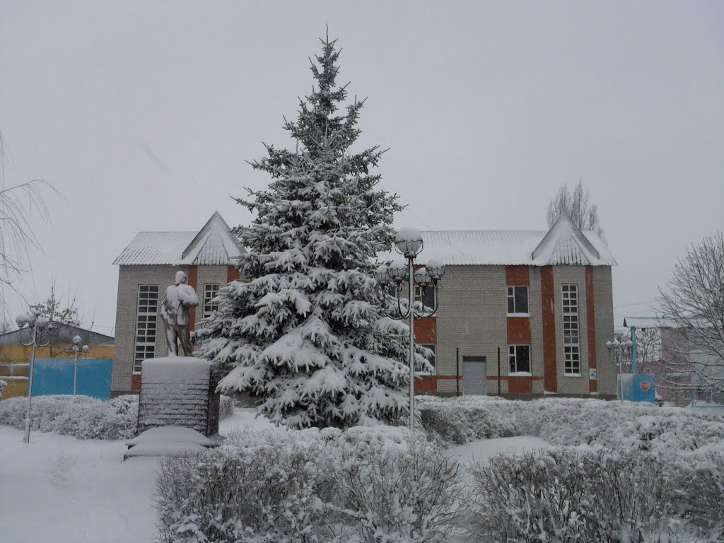 Памятник Ленину у табачки