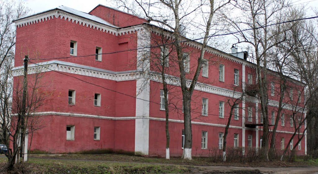 Old workers barracks at Sovetskaya Street