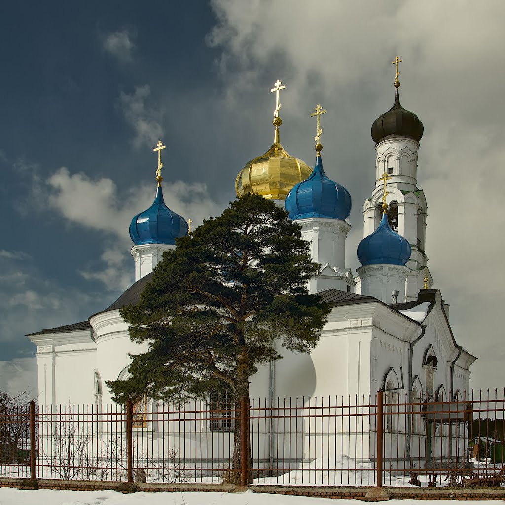 Ашитково. Церковь Воскресения Христова