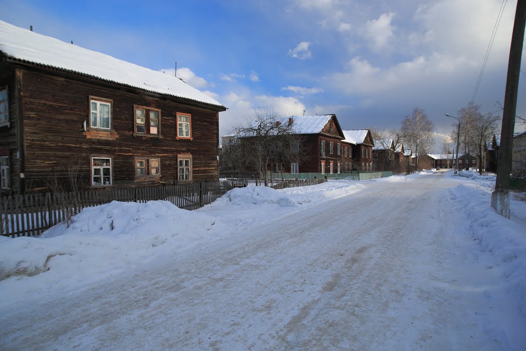 Школьная улица
