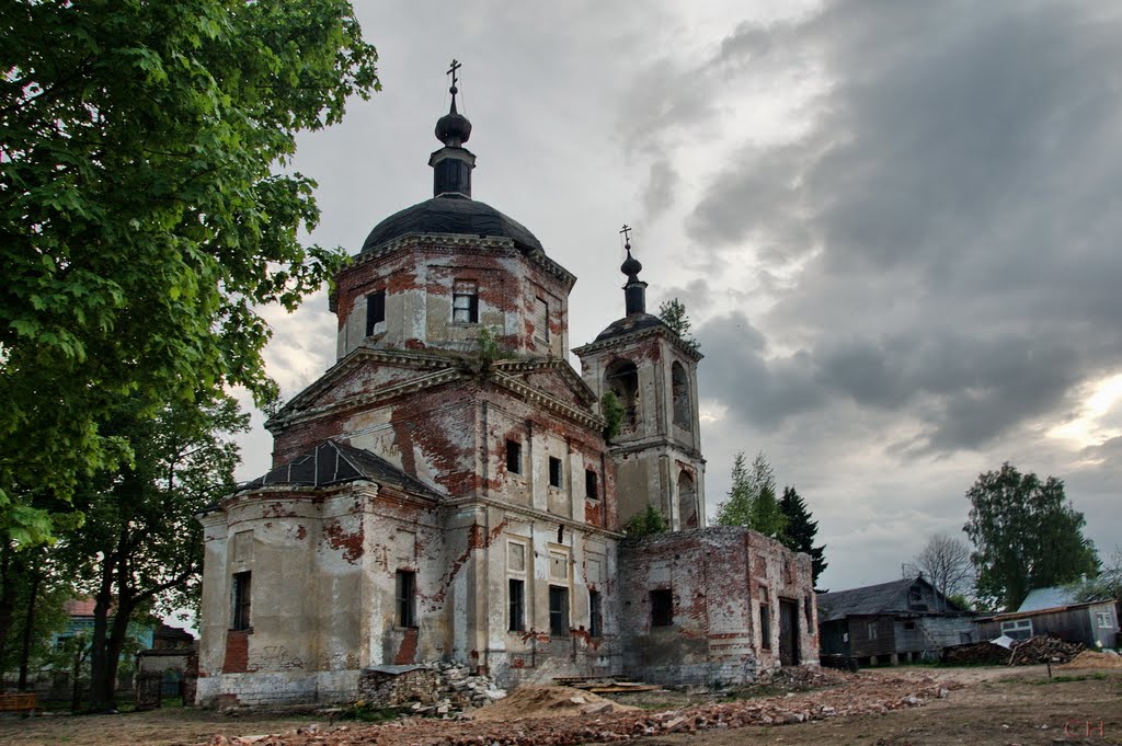 Верея. Церковь Константина и Елены