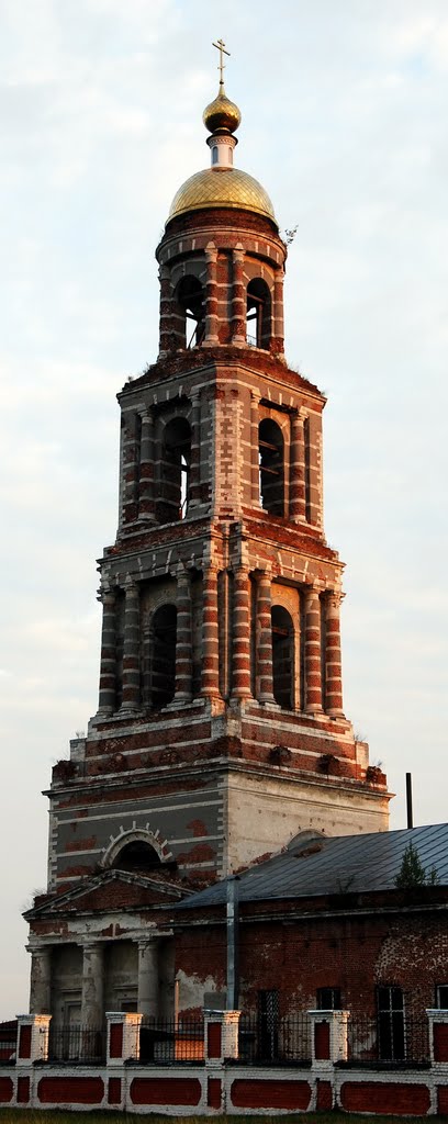 Колокольня
