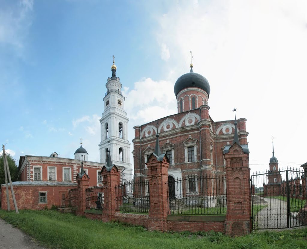 Волоколамский кремль. Никольский собор в между 1853 и 1862 гг. Колокольня относится к 1880-м гг