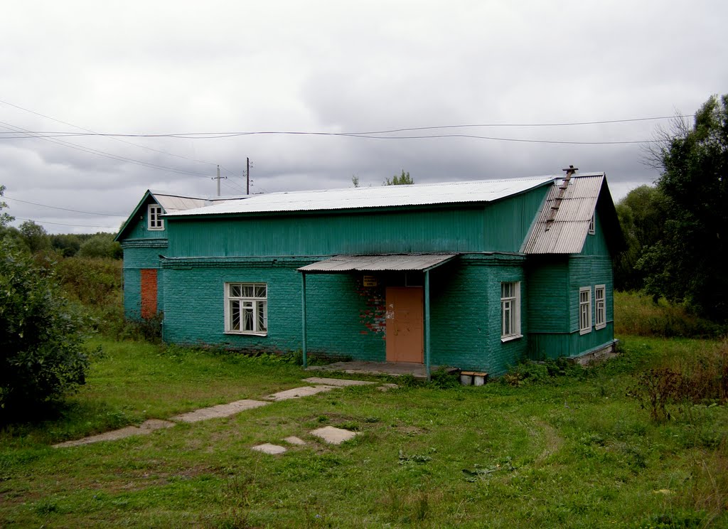 Сельский клуб дер. Донино
