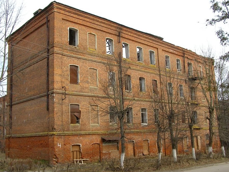 Высоковск. Улица Ленина. Брошенная казарма (вторая половина XIX в.