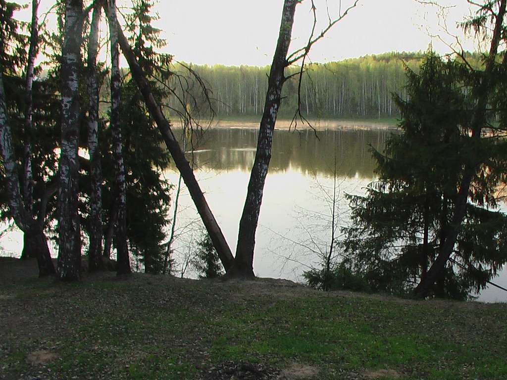 Яхромское  водохранилище  2008.04.29