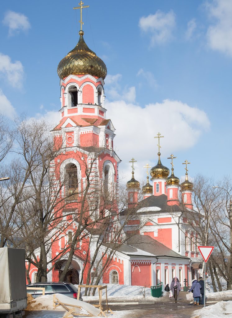 Дмитров: Храм Сретения Господня  Church of the Candlemas