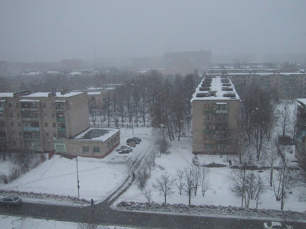 Domodedovo, april 2005