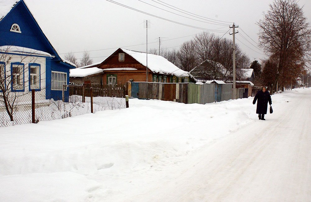 Dresna in full winter dress