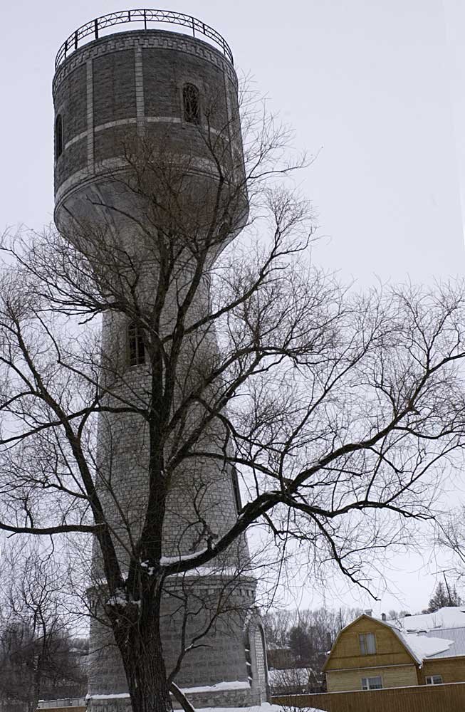 Dresna water tower familiar to everyone