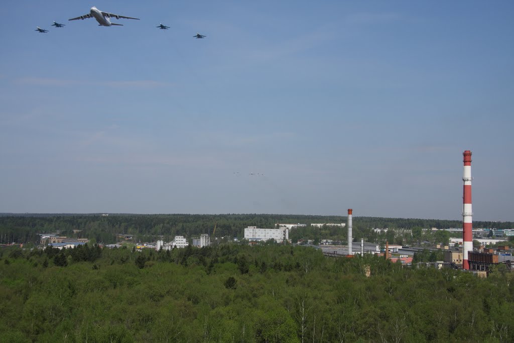 На парад.3