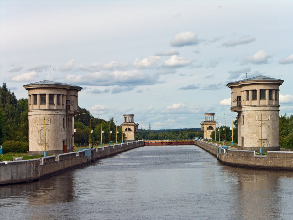 Gateway, Moscow Canal