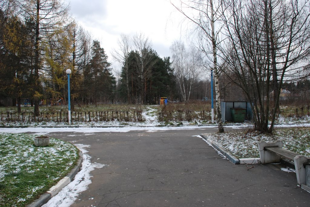 Парк в пансионате "Березки", пос. Поведники