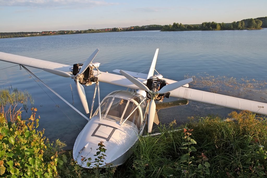 Flying boat Che-22. Летающая лодка Че-22.