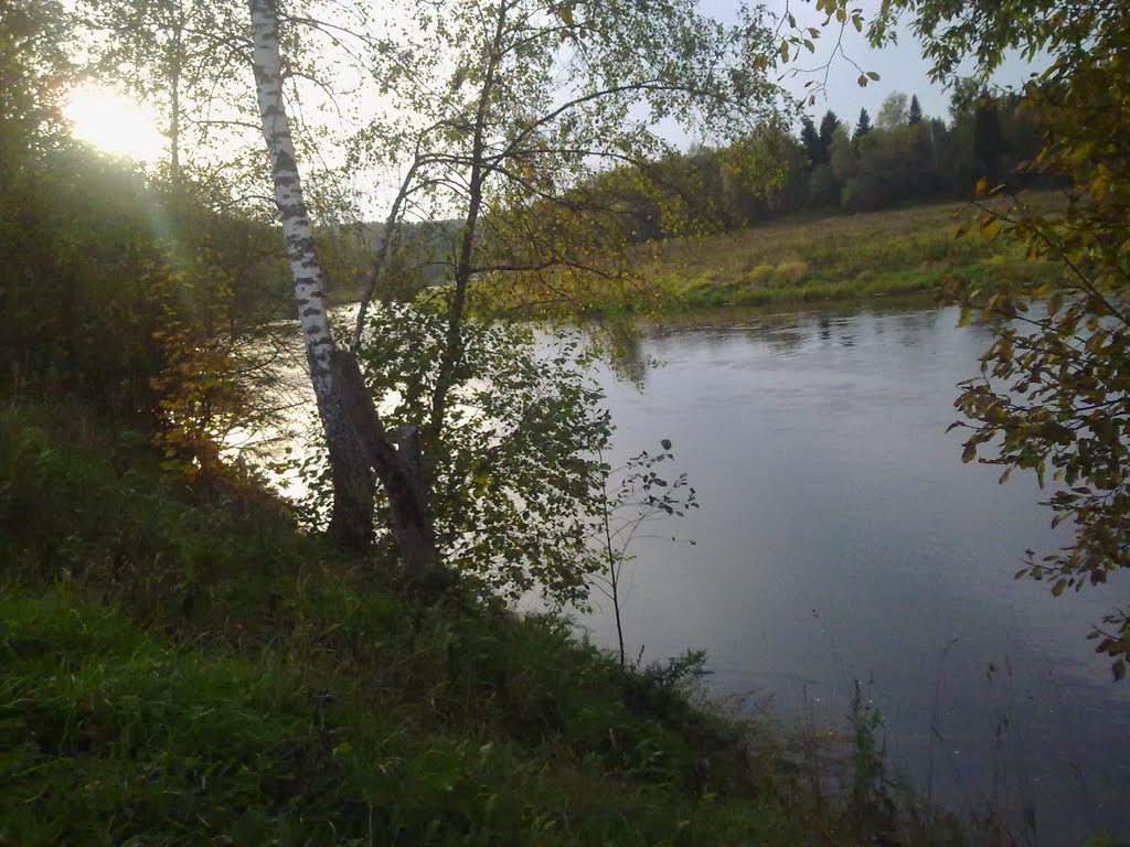 Река