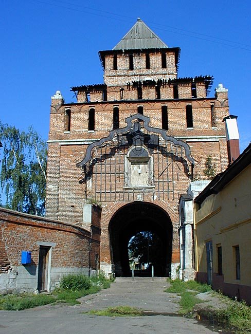 Коломна. Пятницкие ворота