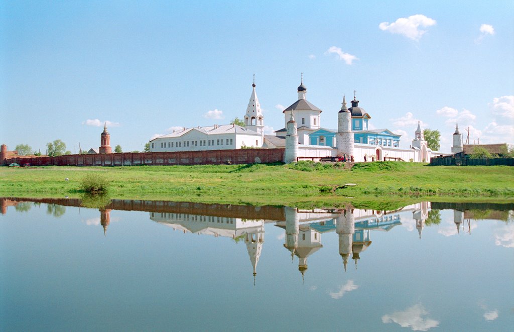 Bogoroditse-Rojdestvenskiy Bobrenev mujskoj monastir