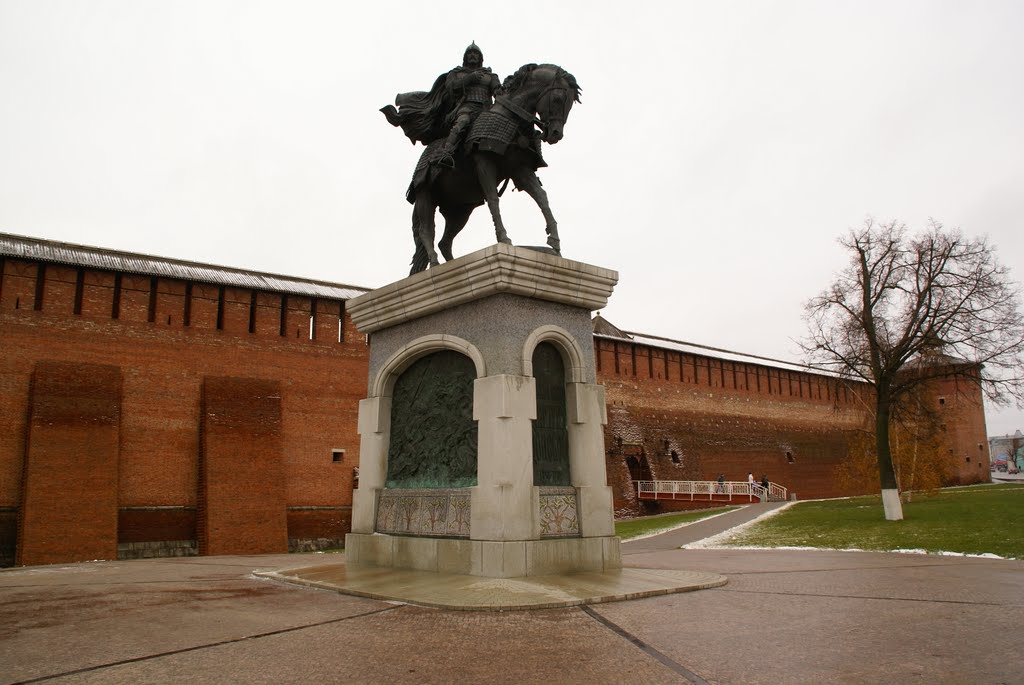 г. Коломна, памятник Дмитрию Донскому..