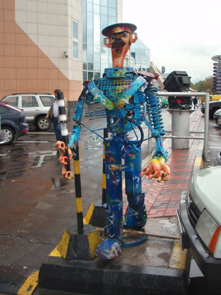 Funny sculpture of Russian traffic police officer