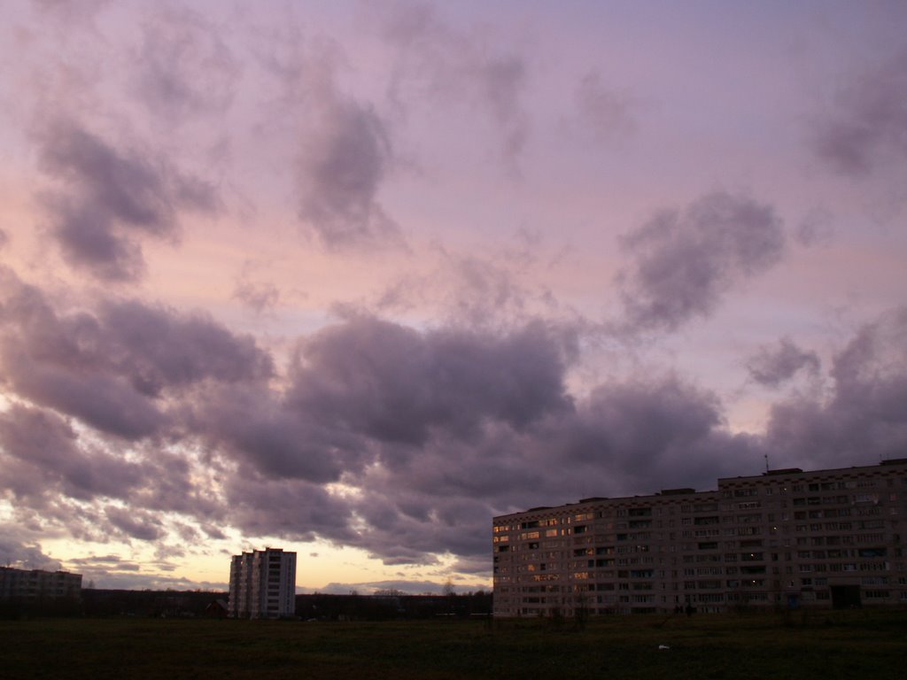 Sunset sky in Krasnozavodsk
