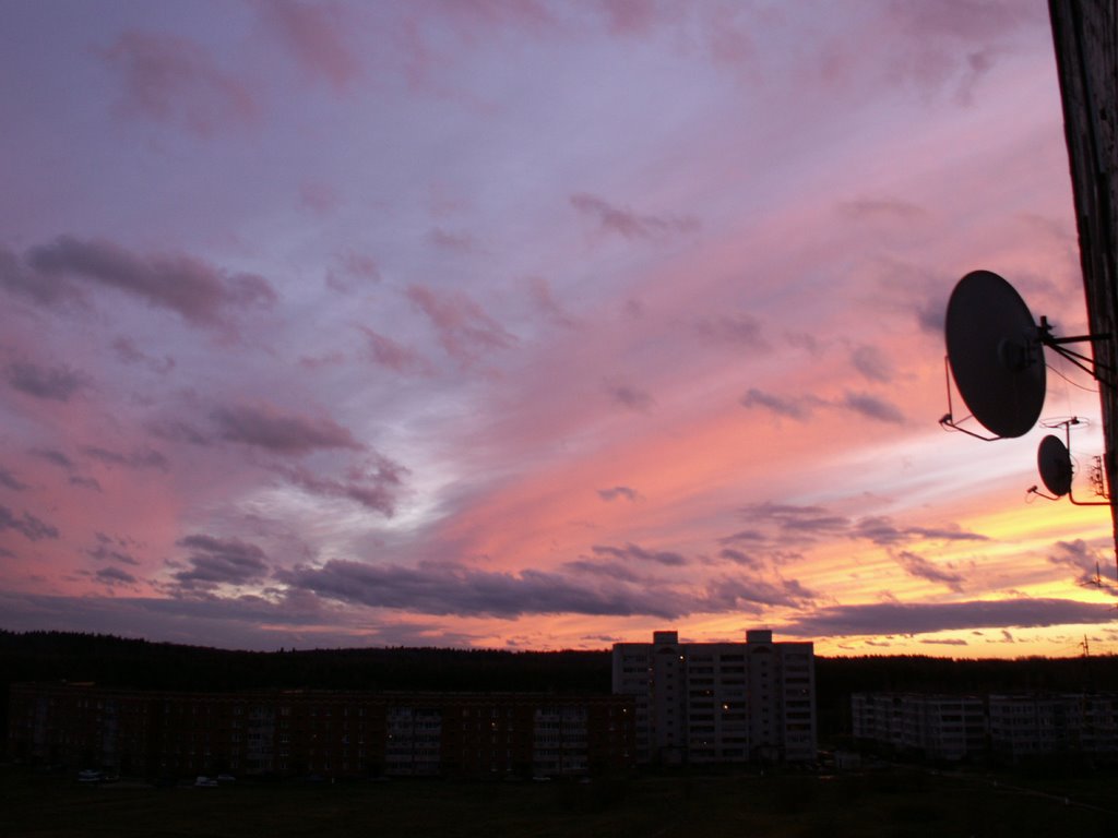 Sunset, poiting south