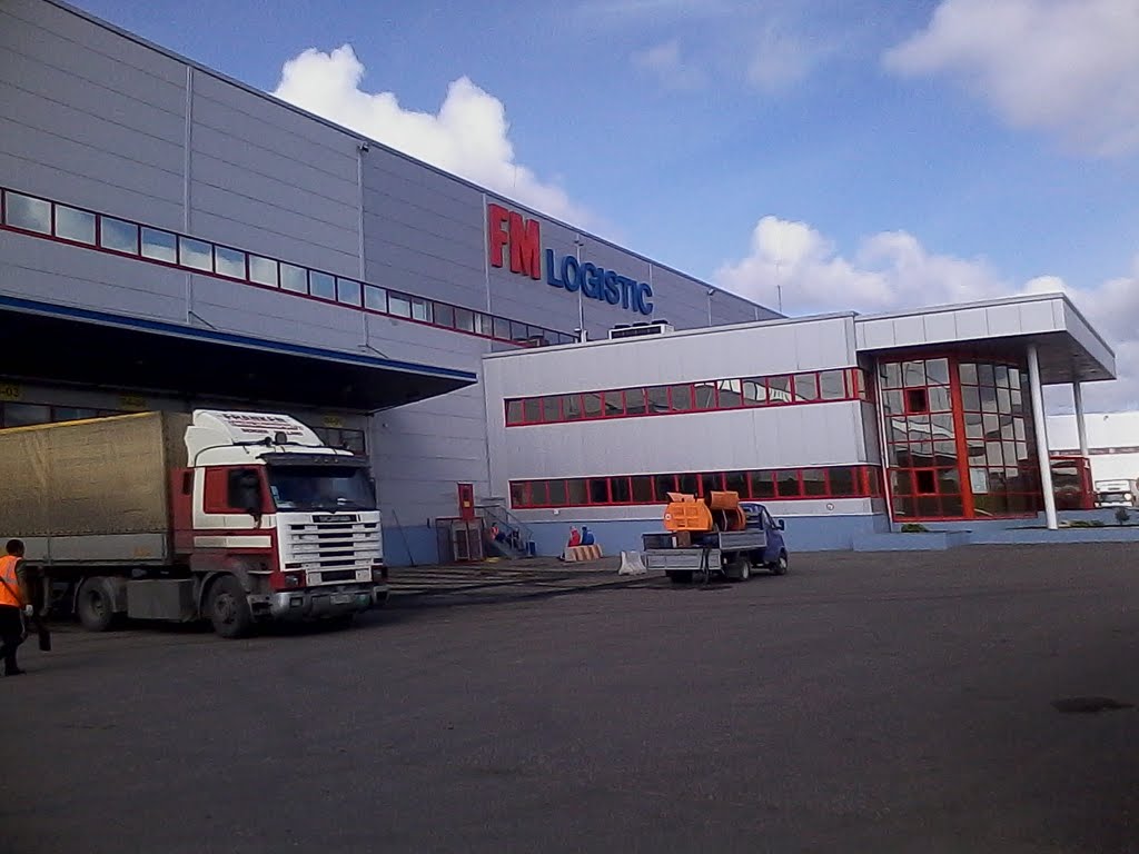 FM-Logistic