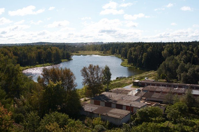 Пруд. Старый городок