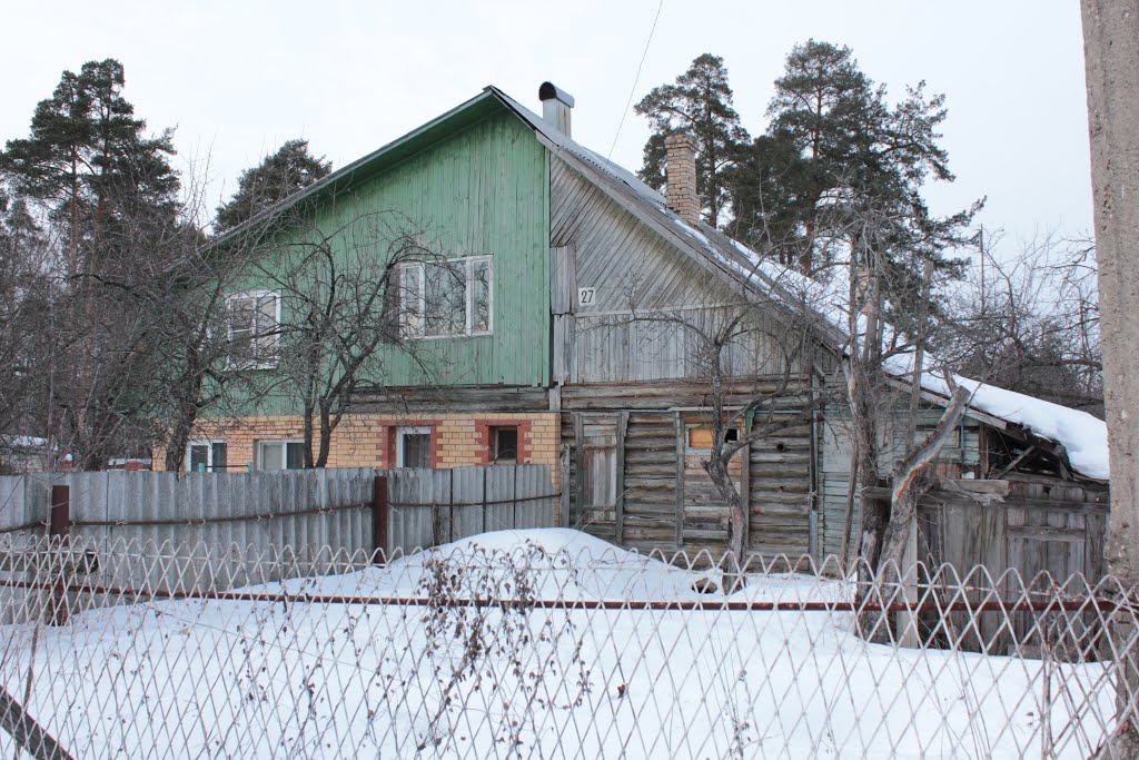 ул. Кирова, д.27